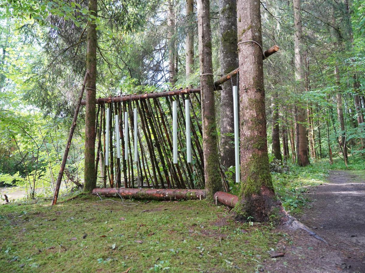 Bindestrich 21 Weg Grenzerhiasle 2 b