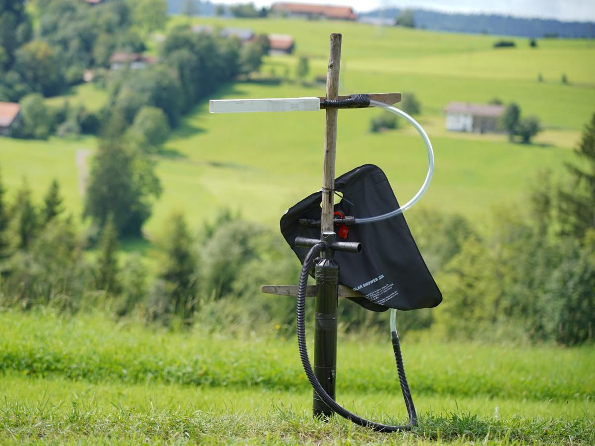 Bindestrich 21 Weg Grenzerhiasle 2 b